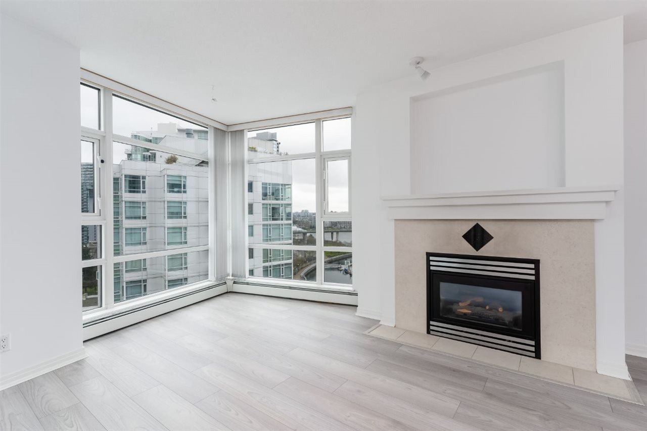 1199 Marinaside Cres, #1503