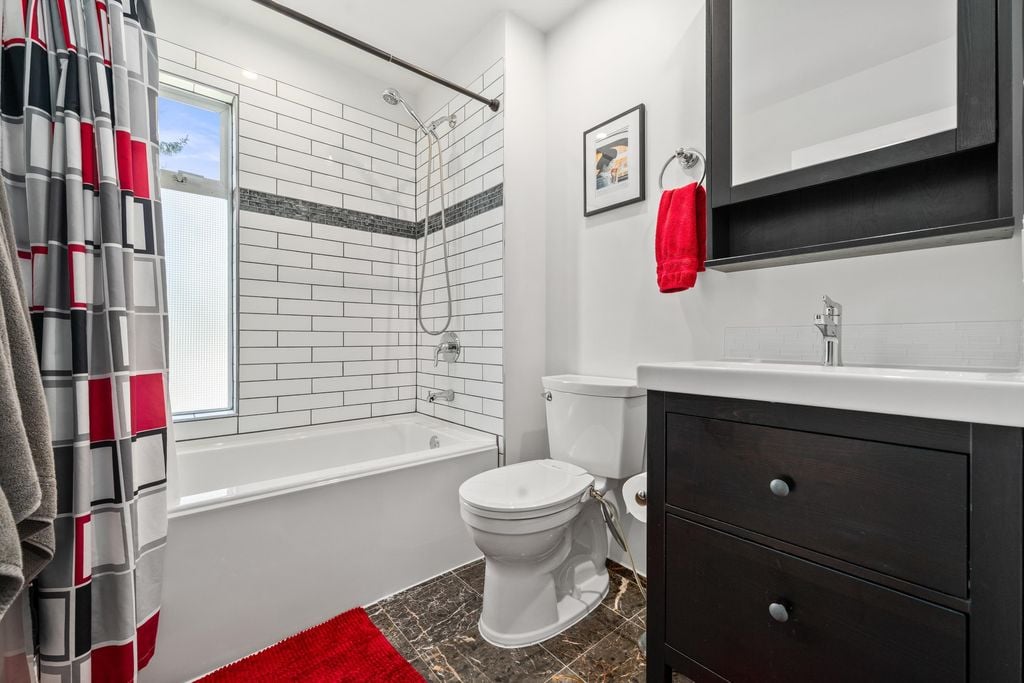 2885 E Kent Ave North, #24