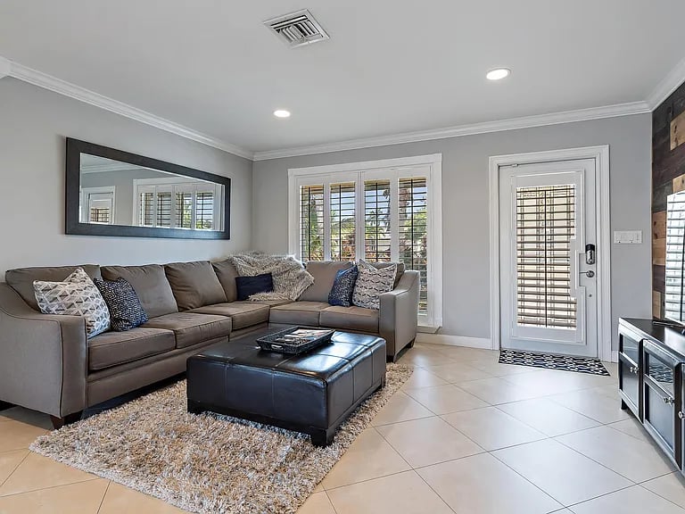 513 Driftwood Rd