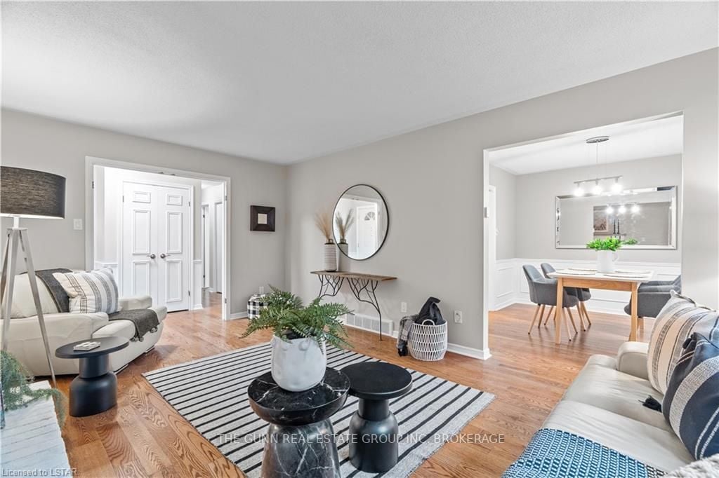 102 Fairlane Rd