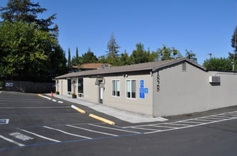 Commercial Space Available at Walnut and Fair Oaks Blvd!