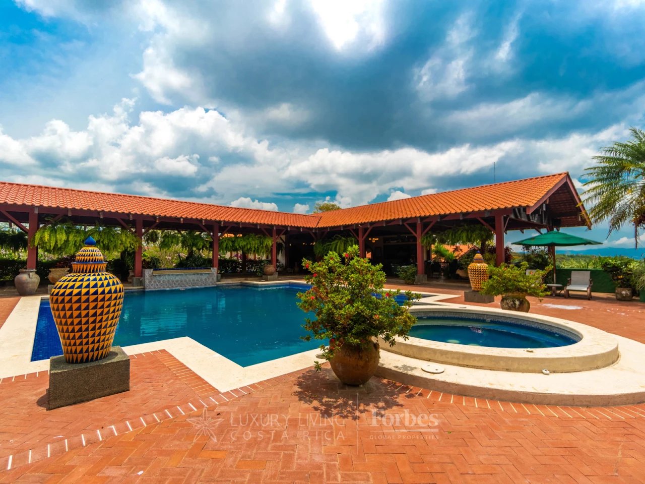 19136 - Architectural Hacienda Style Mansion