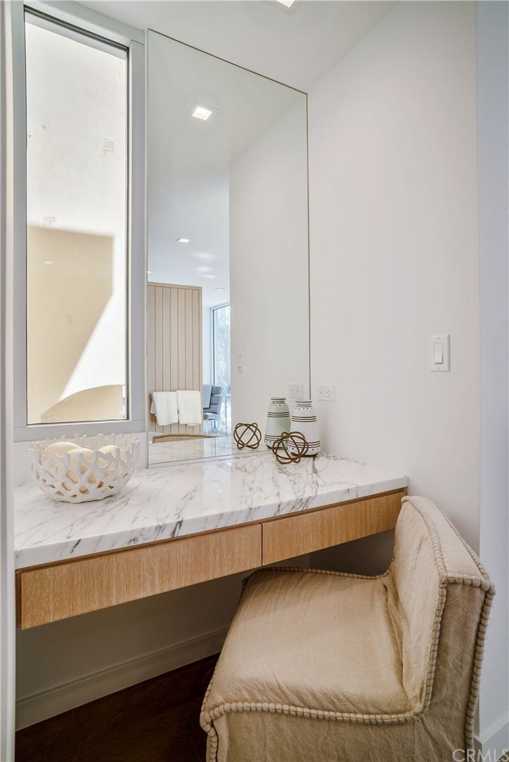 131 2nd St