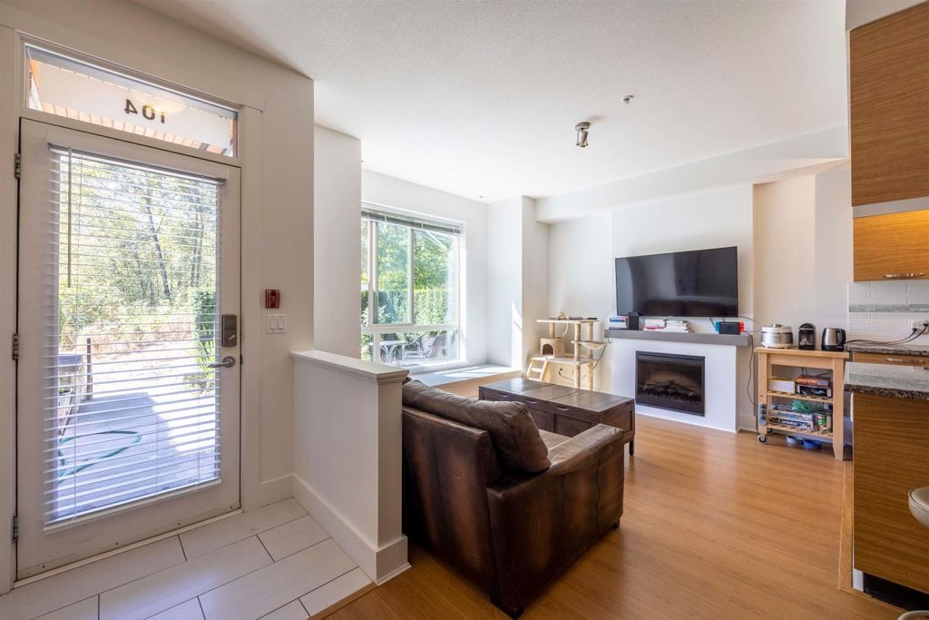 7418 Byrnepark Walk, #104