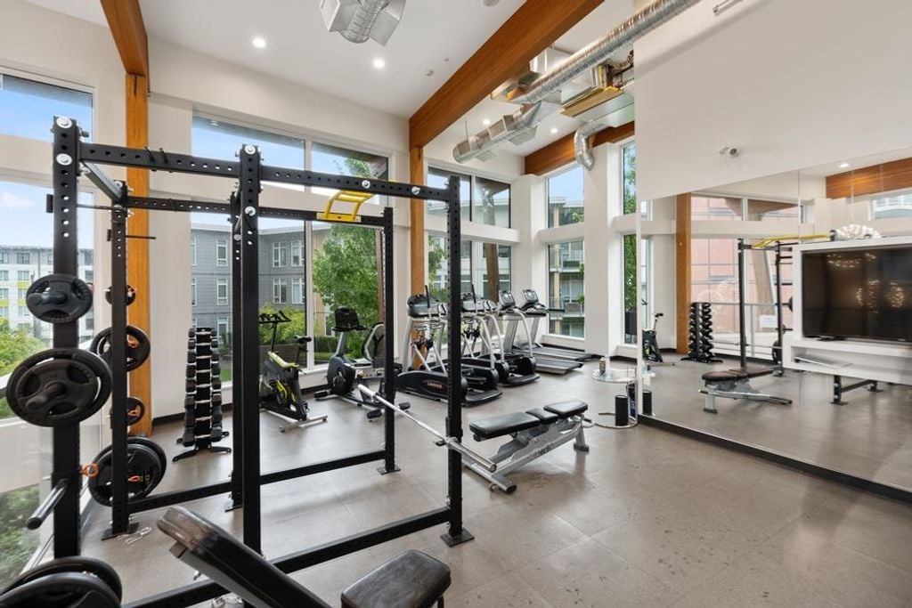 3263 Pierview Cres, #203