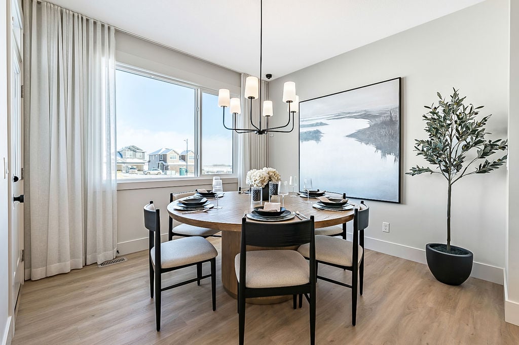 190 Annette Landing NW