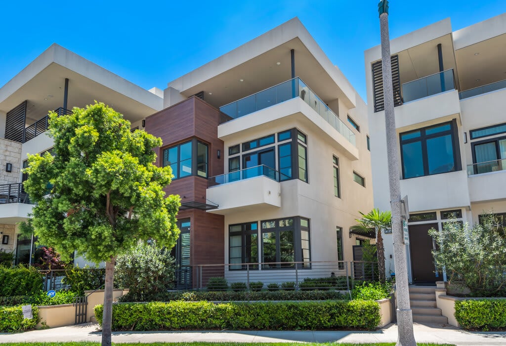 Sold! Kris Zacuto Represents The Buyer Of A Spectacular Single Family Home In Playa Vista