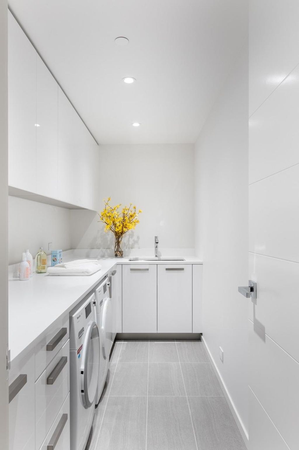 1327 Bellevue Ave, #TH102
