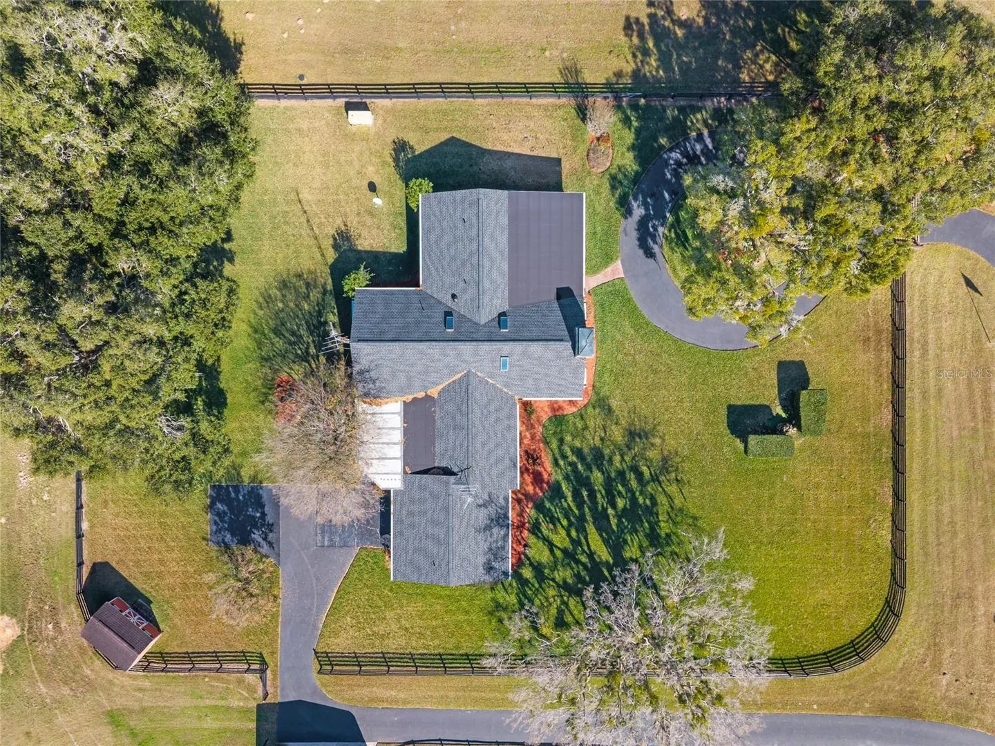 10880 NW 160TH AVENUE