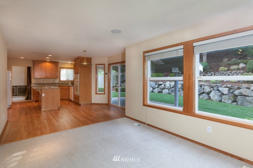 21806 34th Ave W