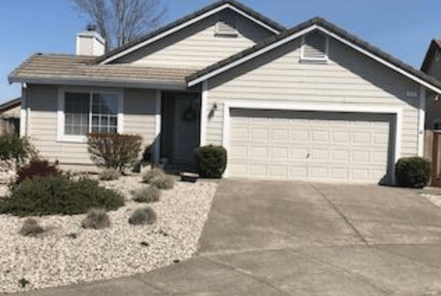 618 Smoketree Court