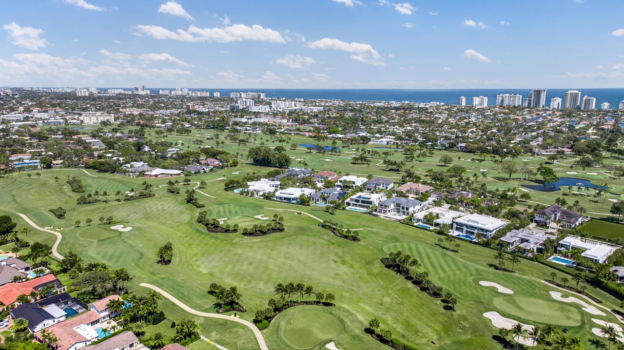 4013 Country Club Ln