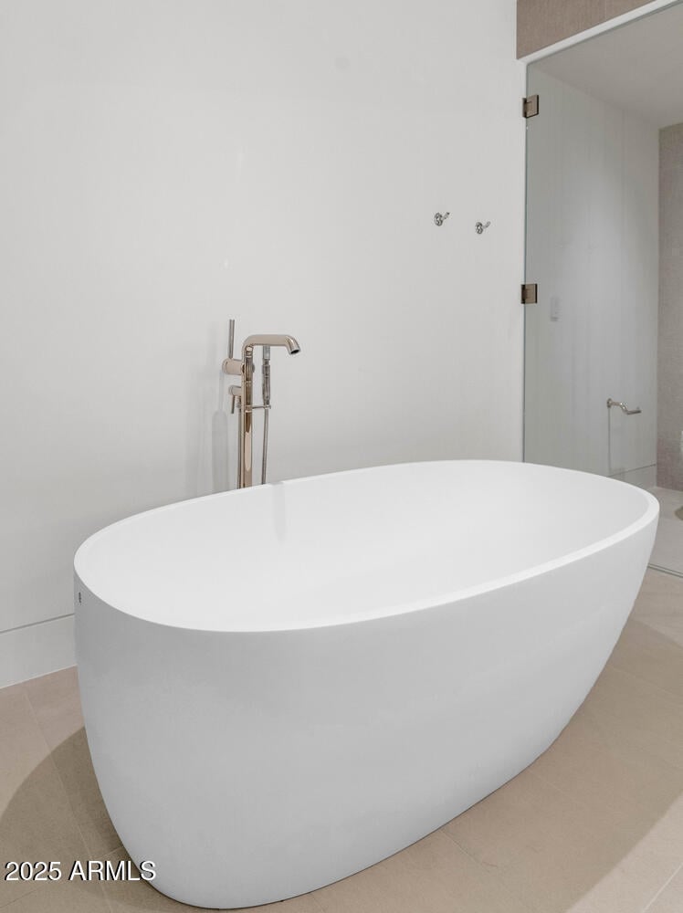 6587 N Palmeraie Blvd, #2007