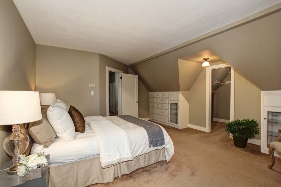 Coming Soon! Great Family Home in East Sac!