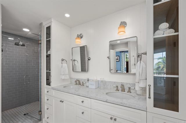 2122 Del Mar Heights Road