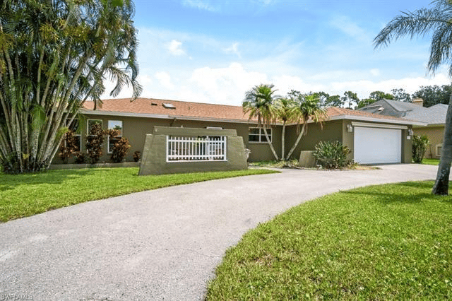 131 Willowick Dr