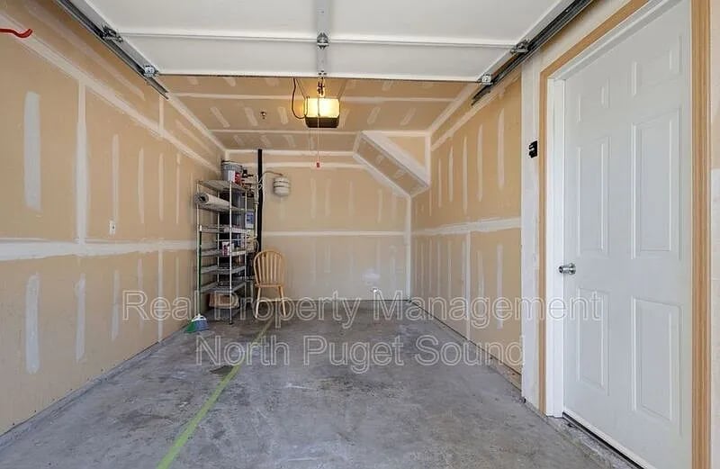 510 75th St SE #104