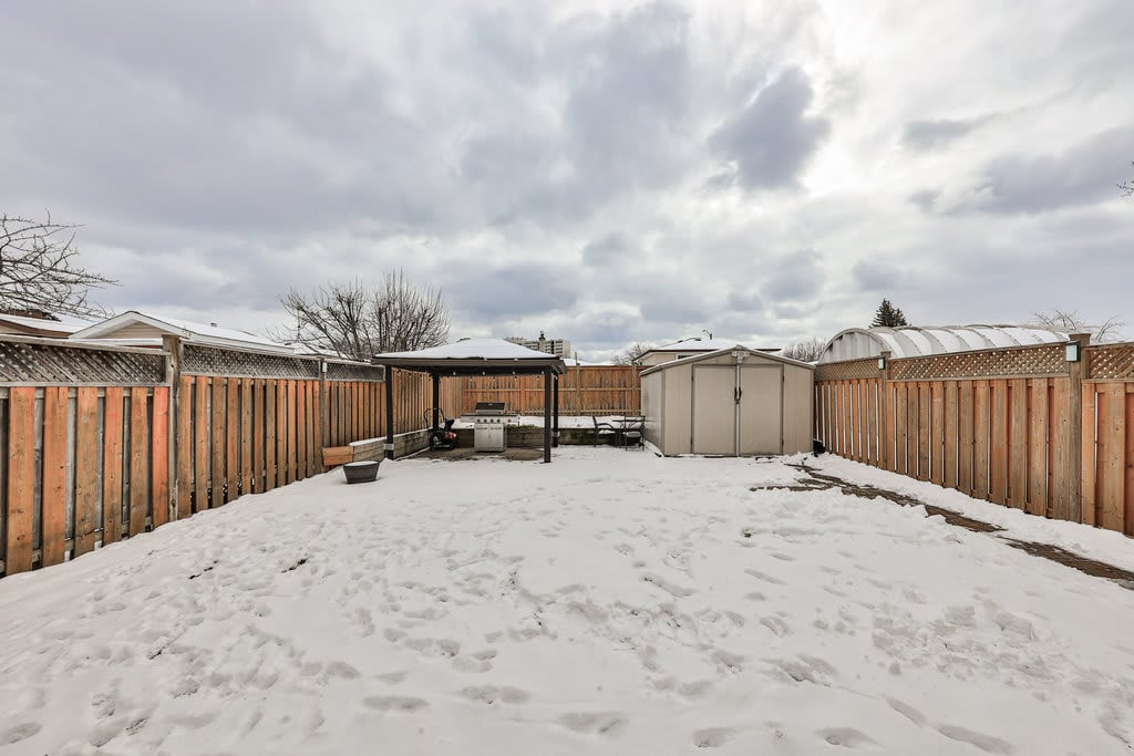 423 Lana Terrace