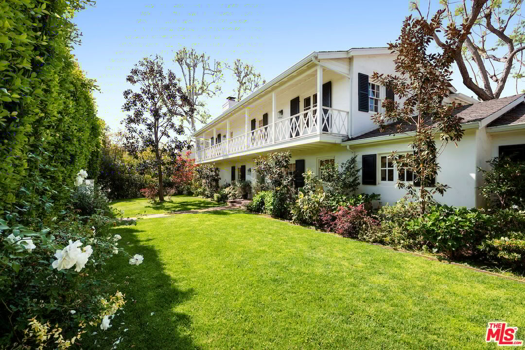 Valley Retreat