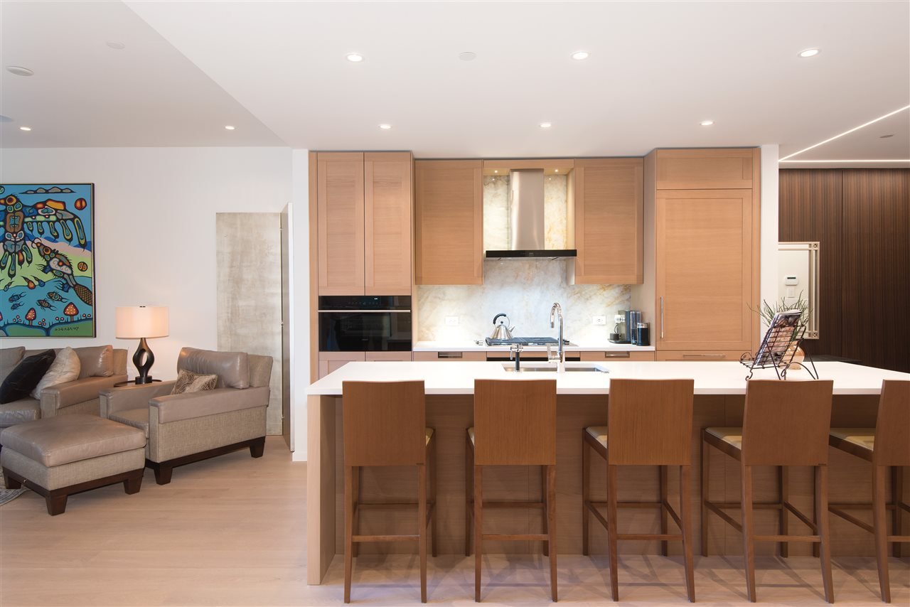 309-1355 Bellevue Ave