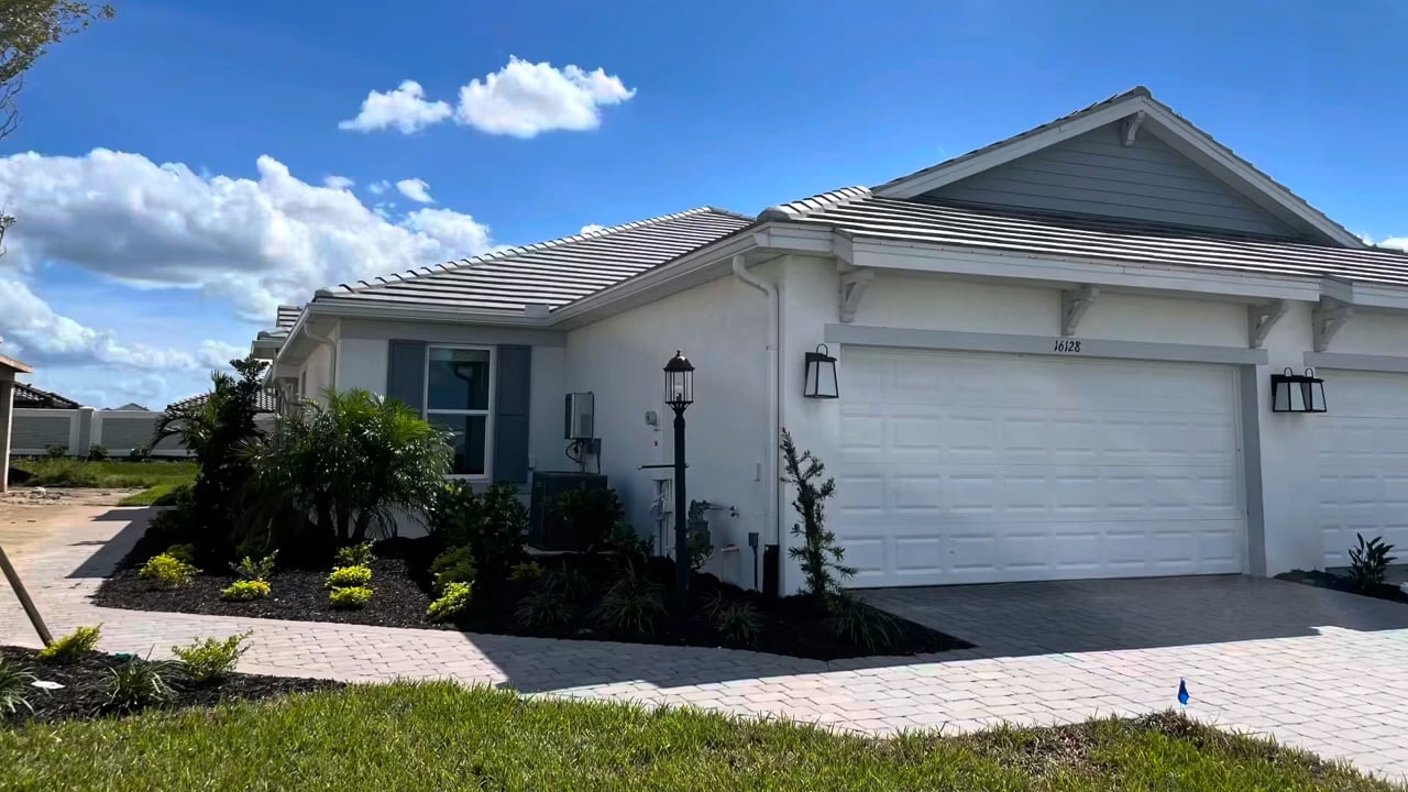 Azario at Lakewood Ranch, Move in ready home $499,000