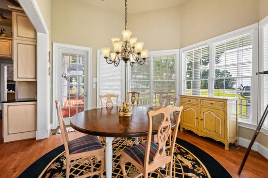 Breakfast Room