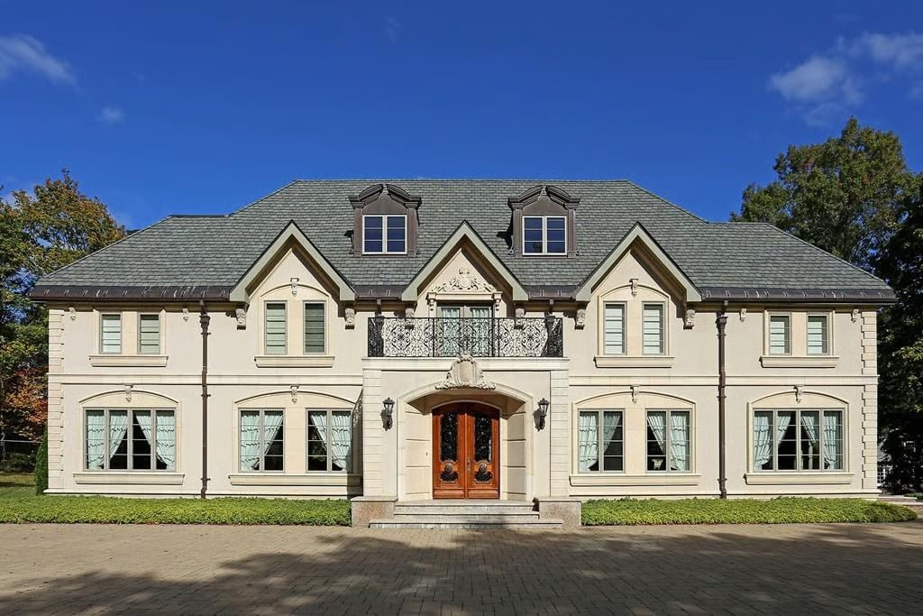 1 Hillside Rd