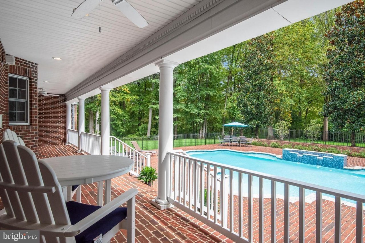 1101 Captain Bell Ct
