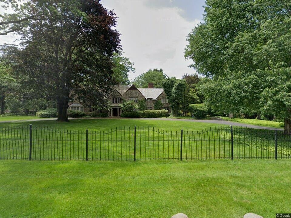2005 Stockbridge Rd