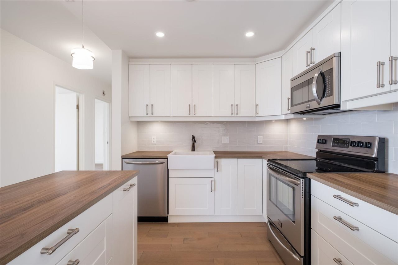 1745 Esquimalt Ave, #804