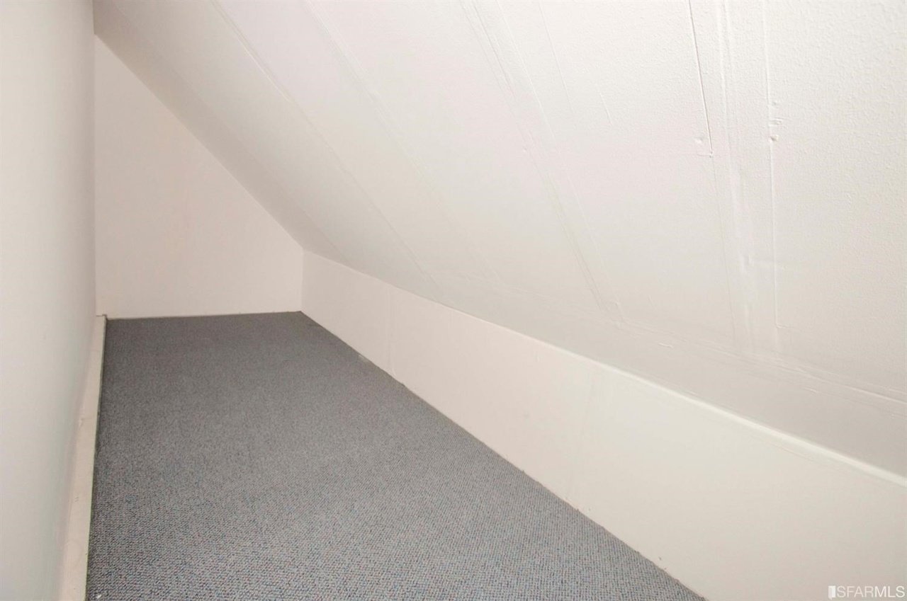 38 Lippard Avenue
