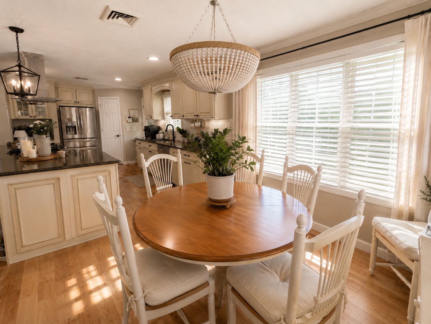 Summer Rental - Newly Renovated 2 Blocks to the Beach