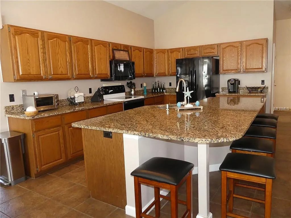 3295 Timucua Cir