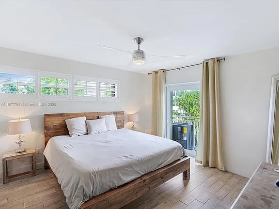 Turnkey Furnished Condo in Key Biscayne