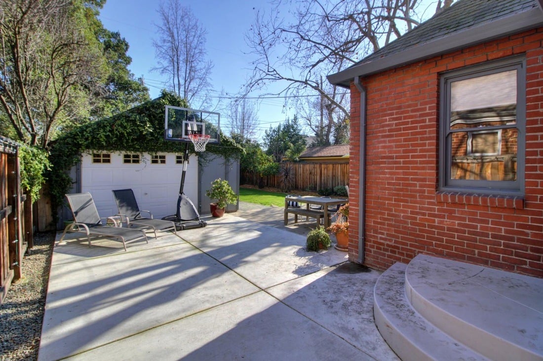 Coming Soon in East Sacramento! Unique Opportunity Near Fab 40's