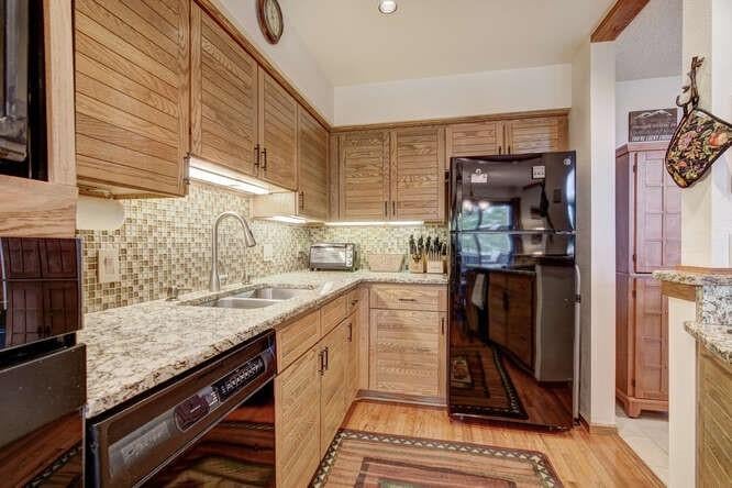 516 Kings Crown Rd, #516