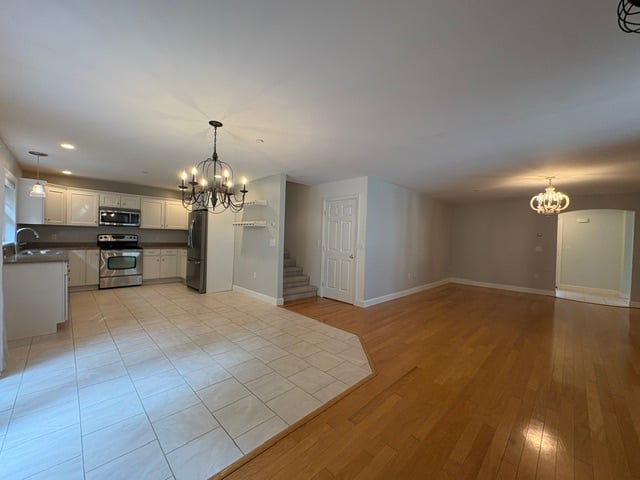 3 Lilac Court