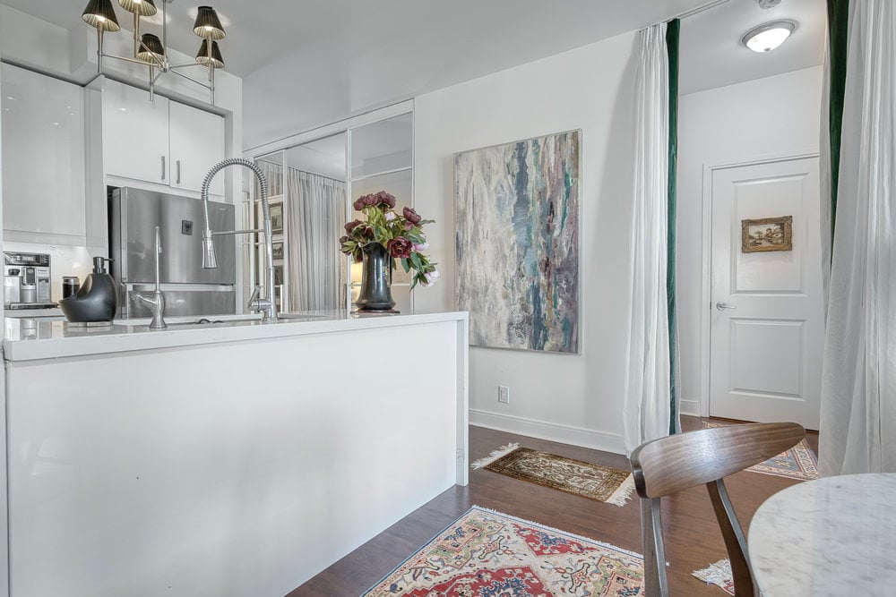 60 Absolute Avenue 1507