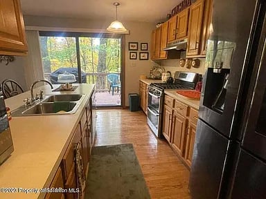 114 North Iroquois Dr