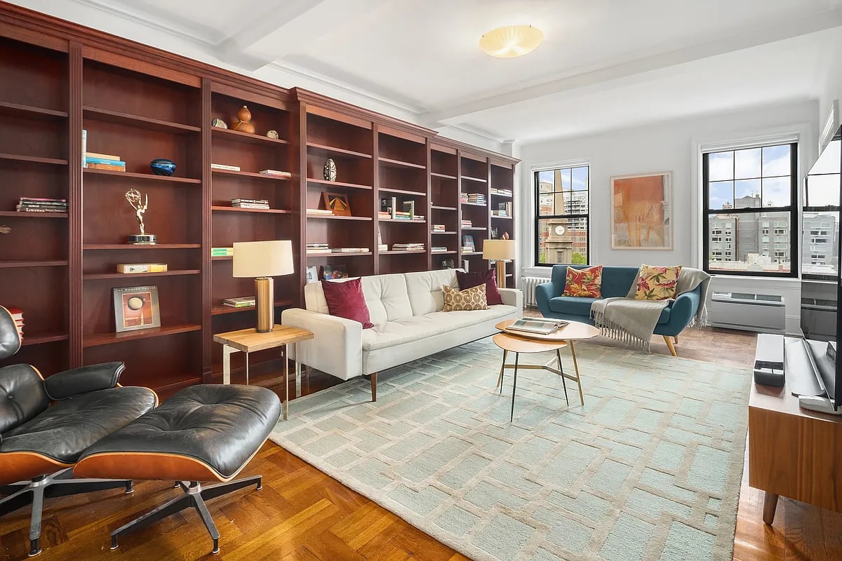 170 Second Ave, #10B