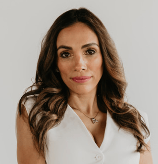 Alma  Encinas-Klechak