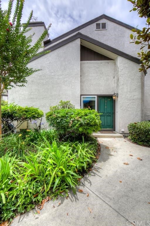 914 Van Ness Ct