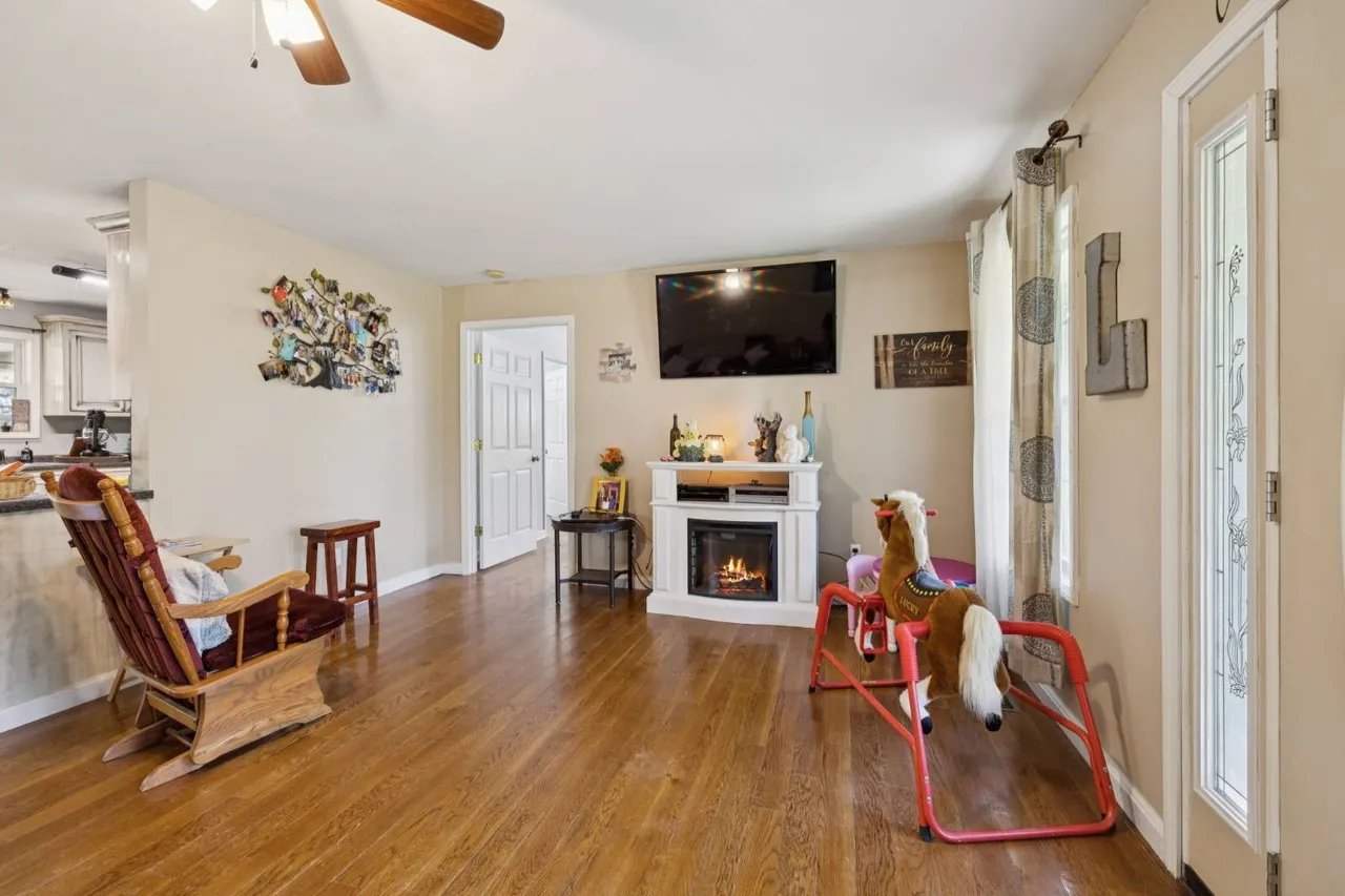 326 Sunny Brook Creek Rd