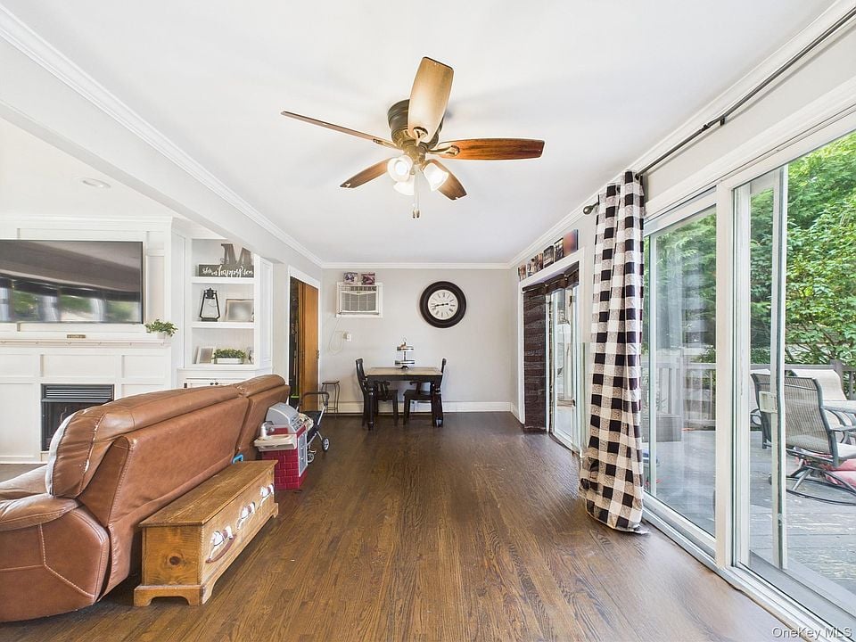 554 South 8th Street