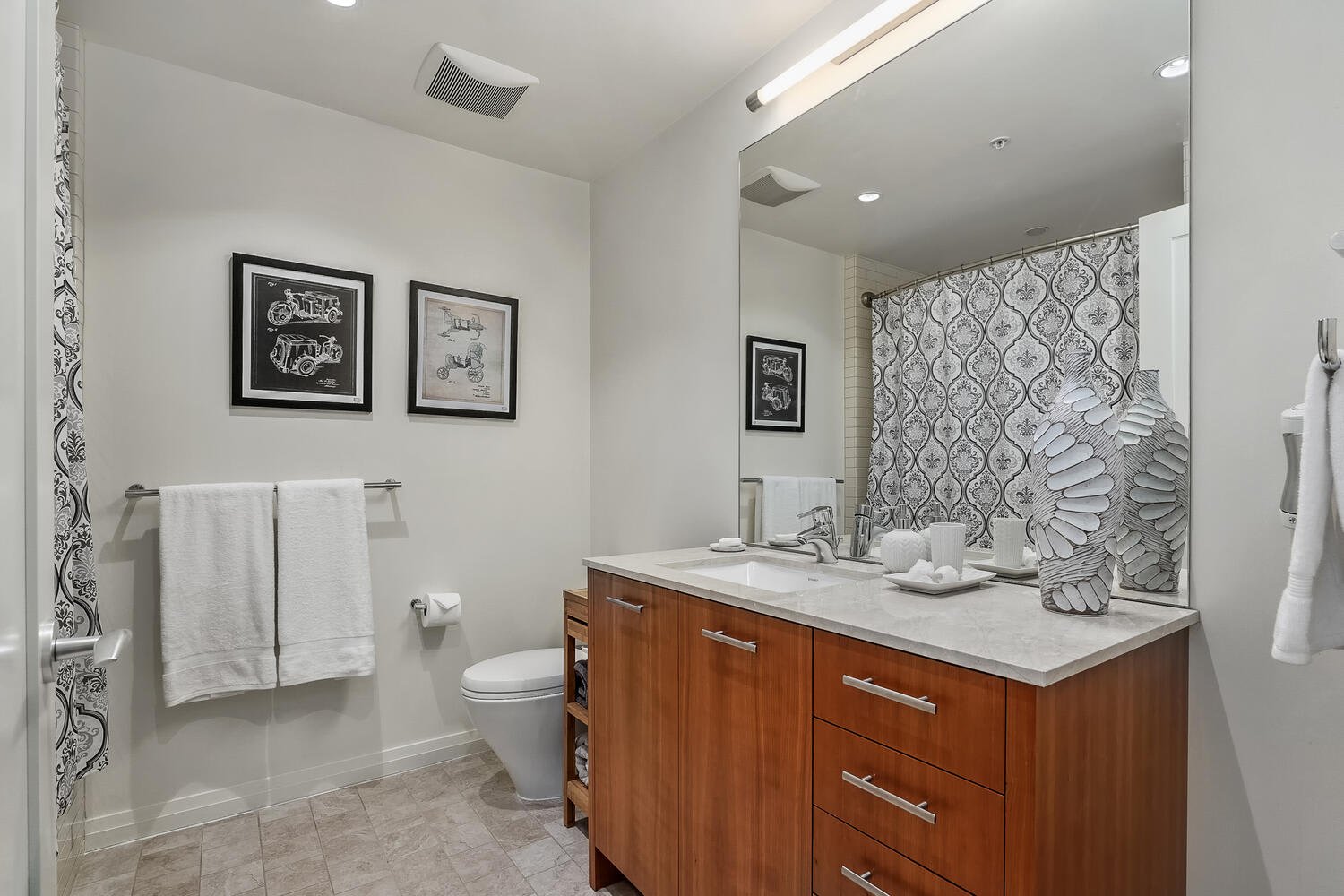 500 106th Avenue NE, Unit 601