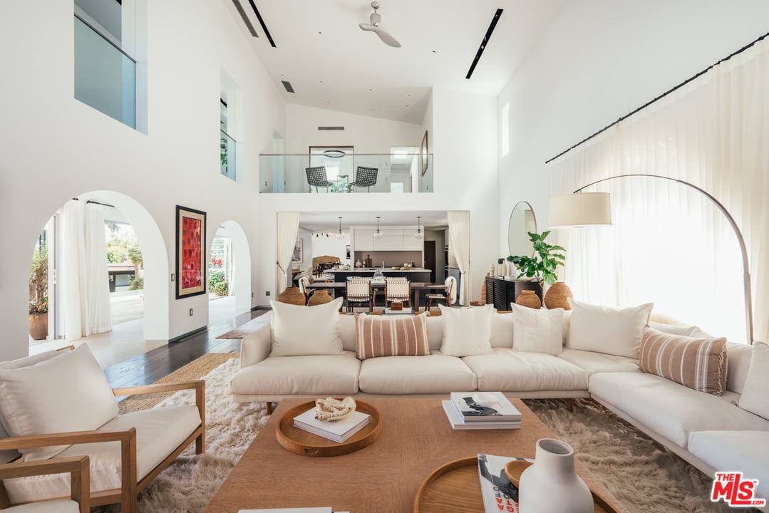 14800 Corona Del Mar