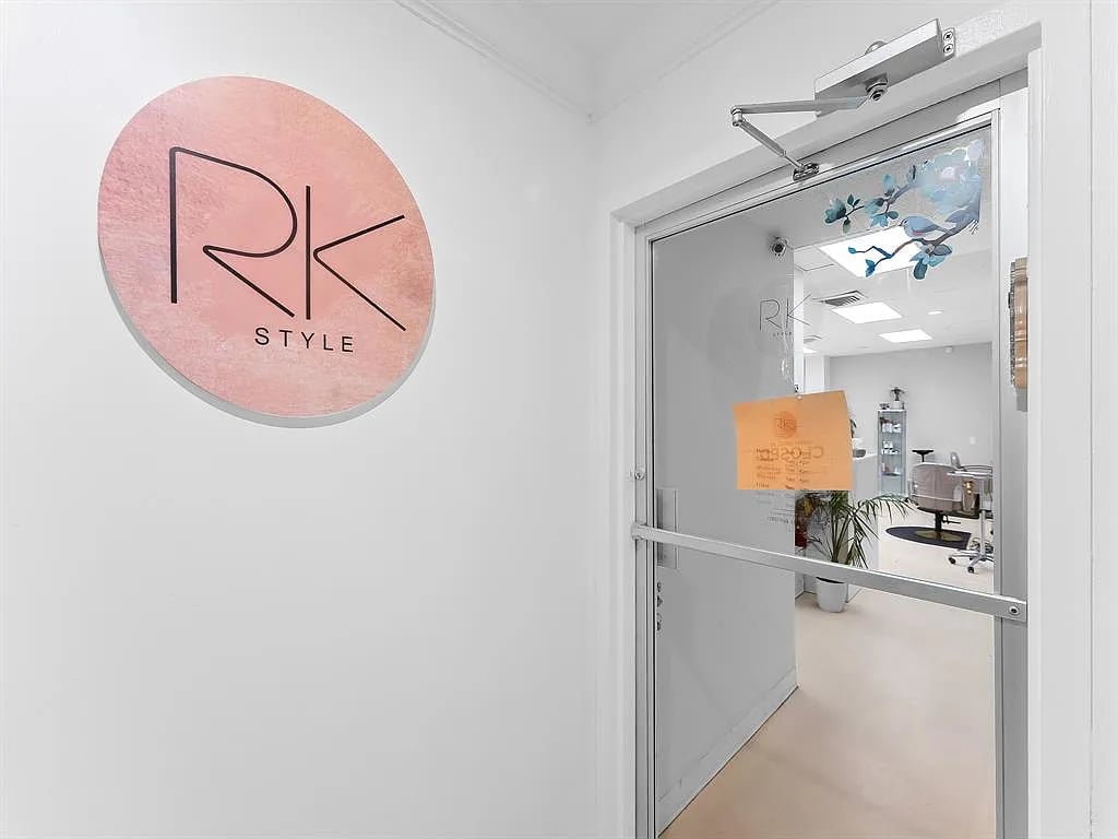 2101 S Ocean Drive 801