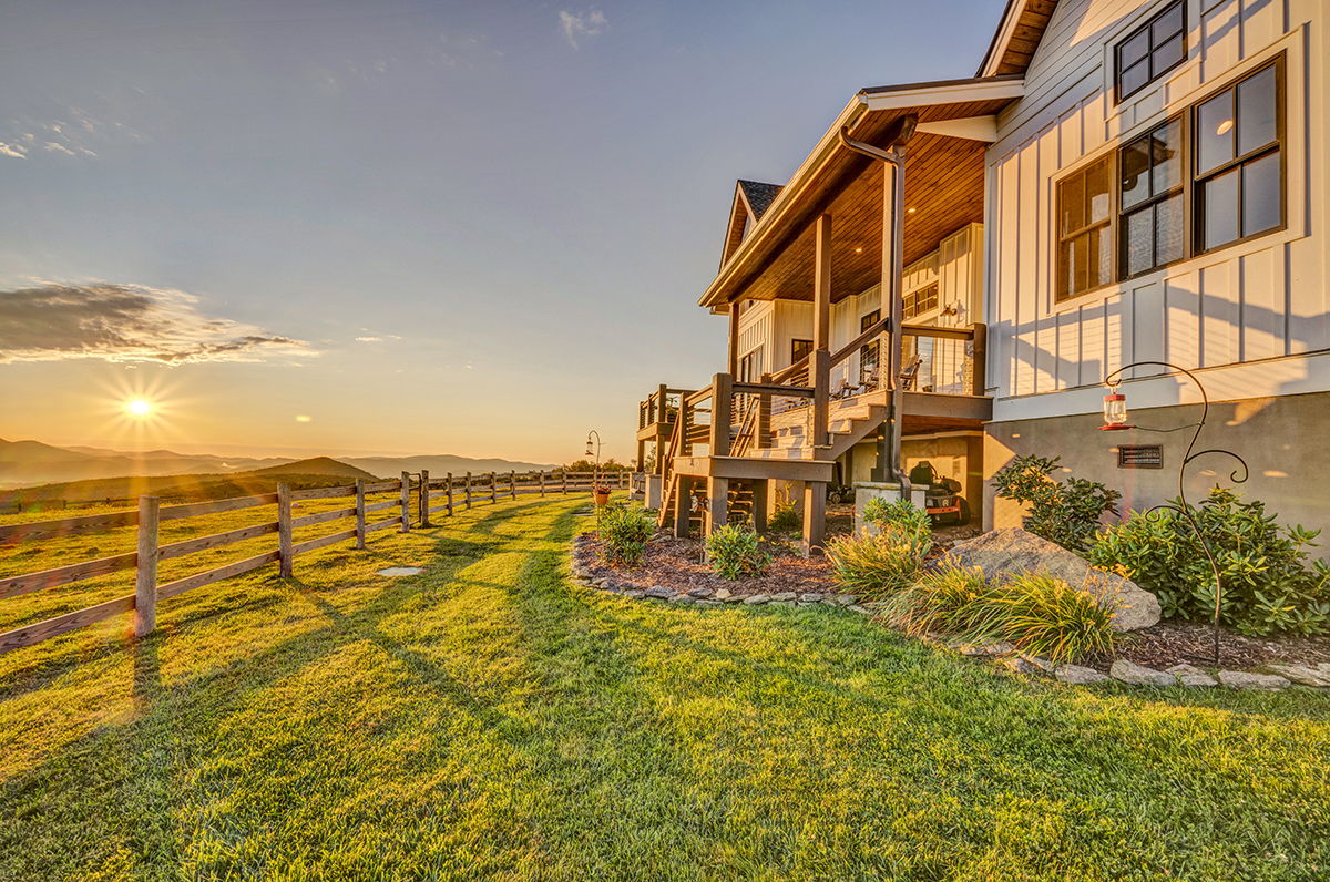 Sorrel Sky Farm Luxury Mountain Equestrian Estate