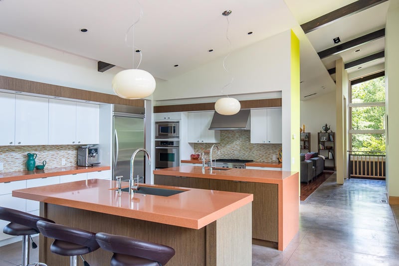 415 River Run Dr
