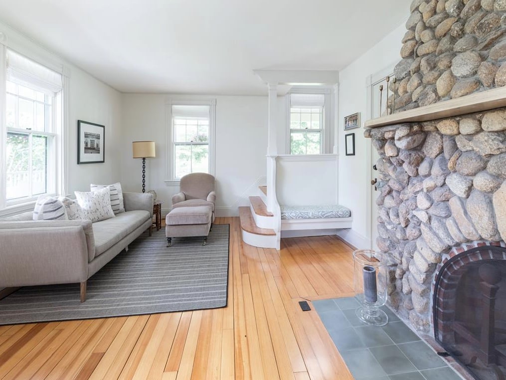 14 Hatch Rd